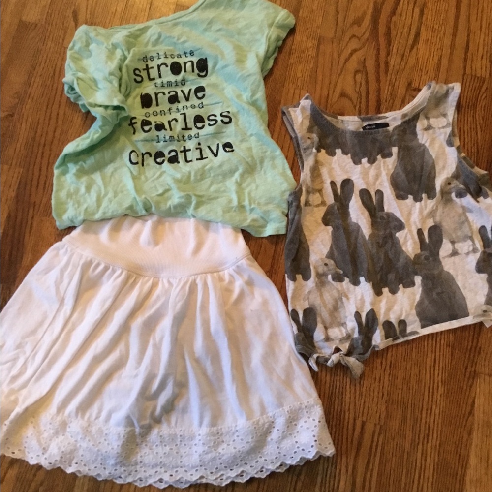 GAP size 8 girls T-shirts and skirt